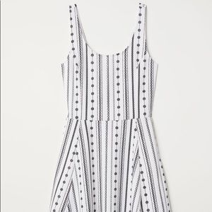 H&M Printed Jersey Dress